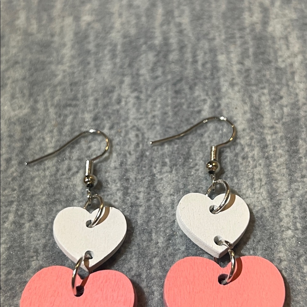 Earrings Valentines Day wooden triple heart dangle lightweight jewelry new - Picture 2 of 5